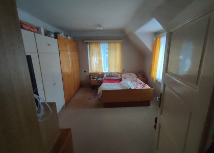 Kuchyň a koupelna
